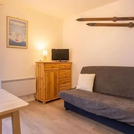 86 Cosy Les Angles (Pyrenees-Orientales)